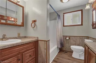 301 Crosse Rd, Amherst, OH 44001 - Photo 37