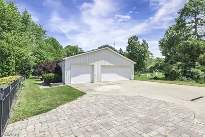 301 Crosse Road, Amherst, OH 44001 - Photo 7