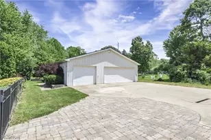 301 Crosse Rd, Amherst, OH 44001 - Photo 7