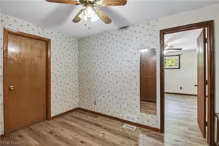 301 Crosse Rd, Amherst, OH 44001 - Photo 33