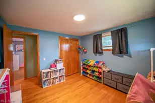 916 Marion Ave NW, Massillon, OH 44646 - Photo 21