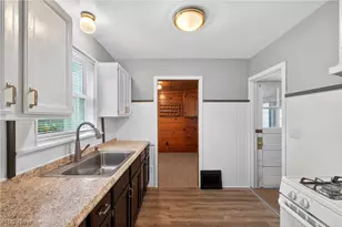 3726 Vernon Ave NW, Canton, OH 44709 - Photo 11
