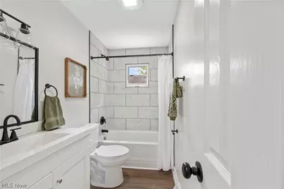 1270 Chandler Avenue, Akron, OH 44314 - Photo 9