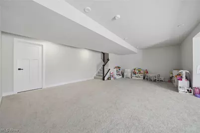 6877 Harrington Court Avenue NE, Canton, OH 44721 - Photo 29