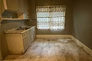 12524 Union Ave, Loveland, OH 44105 - Photo 7