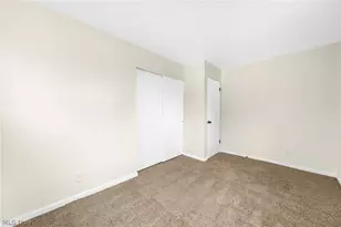 1332 Carnegie Ave, Akron, OH 44314 - Photo 23