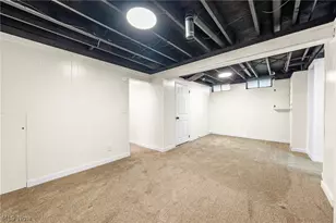 1332 Carnegie Ave, Akron, OH 44314 - Photo 27