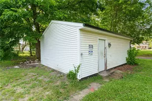 2235 Winfield Way NE, Canton, OH 44705 - Photo 27