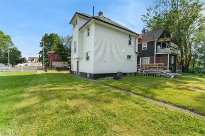 2235 Winfield Way NE, Canton, OH 44705 - Photo 25