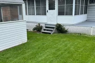 19411 Parkmount Ave, Loveland, OH 44135 - Photo 5