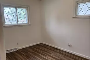 19411 Parkmount Ave, Loveland, OH 44135 - Photo 13