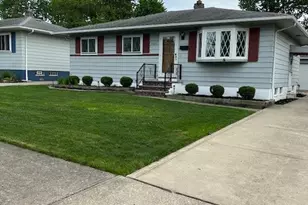 19411 Parkmount Ave, Loveland, OH 44135 - Photo 3