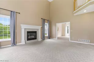 11678 Dunham Rd, Sagamore Hills, OH 44067 - Photo 13