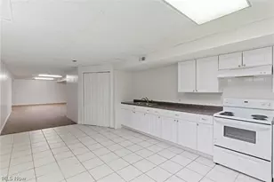 11678 Dunham Rd, Sagamore Hills, OH 44067 - Photo 37