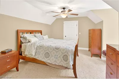 2307 Angela Vista Drive, Hinckley, OH 44233 - Photo 37