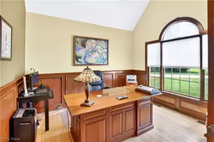 2307 Angela Vista Dr, Hinckley, OH 44233 - Photo 21