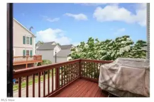 8316 Chester Pkwy, Loveland, OH 44103 - Photo 13