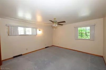 136 Marie Ave., Weirton, WV 26062 - Photo 15