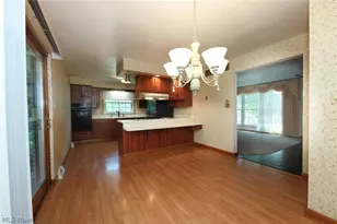 136 Marie Ave, Weirton, WV 26062 - Photo 11