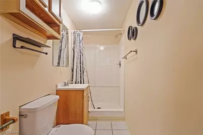 5635 Yorktown Lane, Austintown, OH 44515 - Photo 17