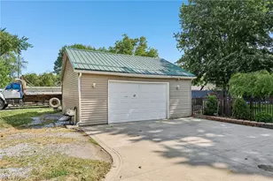 912 Maplewood Ave, Painesville Twp, OH 44077 - Photo 43