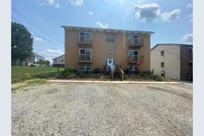 101 Wildwood Drive #4, Follansbee, WV 26037 - Photo 1