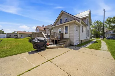 1633 W 5th Street, Ashtabula, OH 44004 - Photo 5