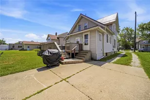 1633 W 5th St, Ashtabula, OH 44004 - Photo 5
