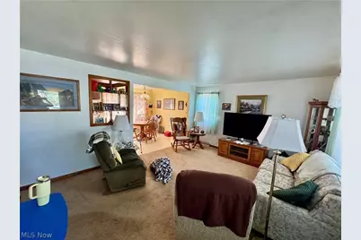 358 Hedges Street, Hopedale, OH 43976 - Photo 3