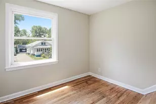 119 Monroe Ave, Cuyahoga Falls, OH 44221 - Photo 21