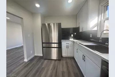 1536 Maine Avenue, Lorain, OH 44052 - Photo 3