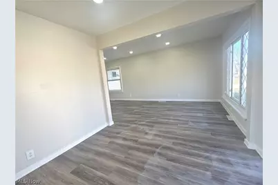 1536 Maine Avenue, Lorain, OH 44052 - Photo 5