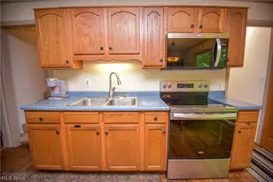1683 Ridge Rd, Hinckley, OH 44233 - Photo 13