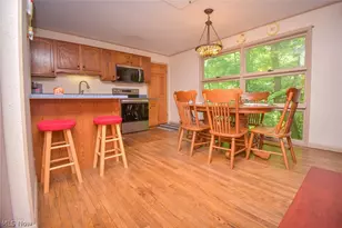 1683 Ridge Rd, Hinckley, OH 44233 - Photo 9