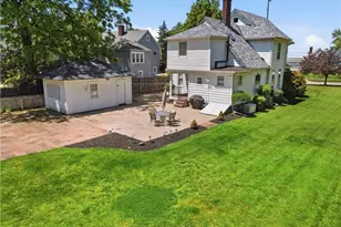 1926 Walnut Blvd, Ashtabula, OH 44004 - Photo 3