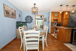 7308 Lake O'springs Ave NW, North Canton, OH 44720 - Photo 15