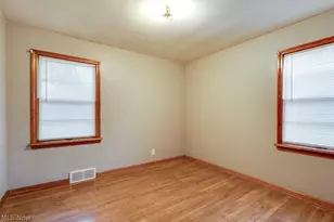 251 E 286th St, Willowick, OH 44095 - Photo 21
