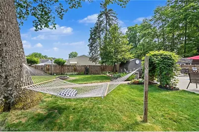 806 Tallkron Drive, Akron, OH 44305 - Photo 45