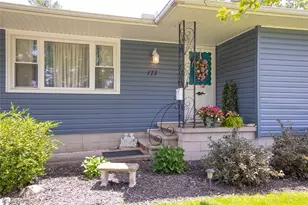 173 Terra Ln, Amherst, OH 44001 - Photo 3