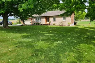 8672 Bayard Rd, Minerva, OH 44657 - Photo 3