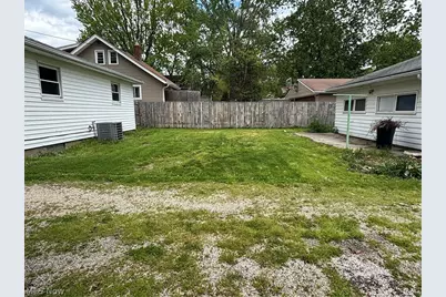 1274 Eastwood Avenue, Akron, OH 44305 - Photo 25