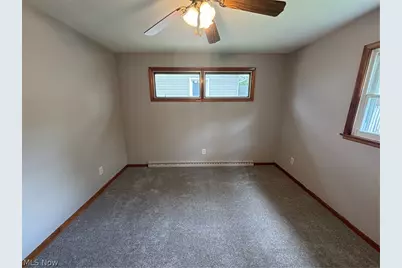 1274 Eastwood Avenue, Akron, OH 44305 - Photo 11