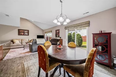 988 Tradewinds Cove, Painesville, OH 44077 - Photo 11