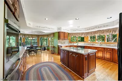 8335 Ravenna Road, Twinsburg, OH 44087 - Photo 9