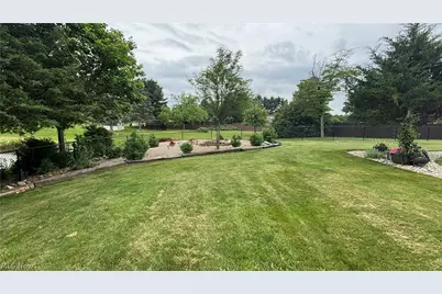 2648 Connecticut Court, Uniontown, OH 44685 - Photo 31