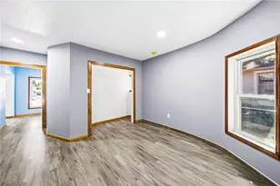 470 S St Clair St, Painesville, OH 44077 - Photo 21