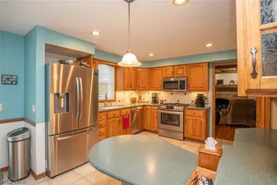 11507 Lela Avenue NW, Uniontown, OH 44685 - Photo 17