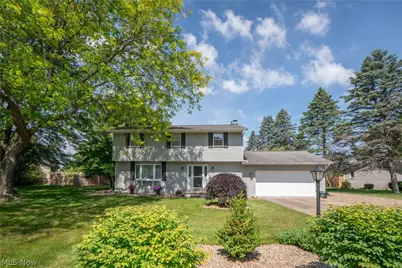11507 Lela Avenue NW, Uniontown, OH 44685 - Photo 1