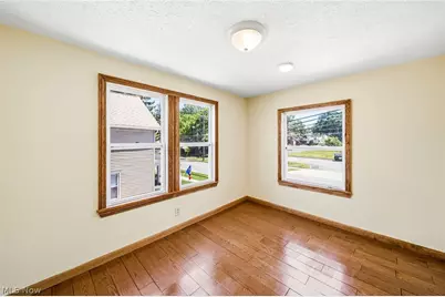 160 W Jackson Street, Painesville, OH 44077 - Photo 25