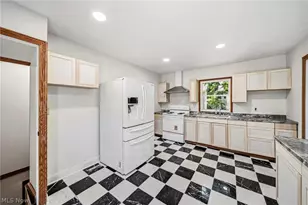 160 W Jackson St, Painesville, OH 44077 - Photo 21